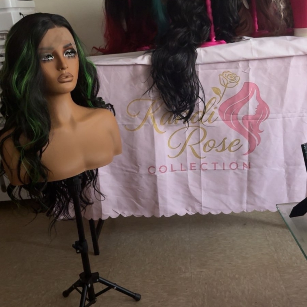 Black and Green Long Wavy Wig